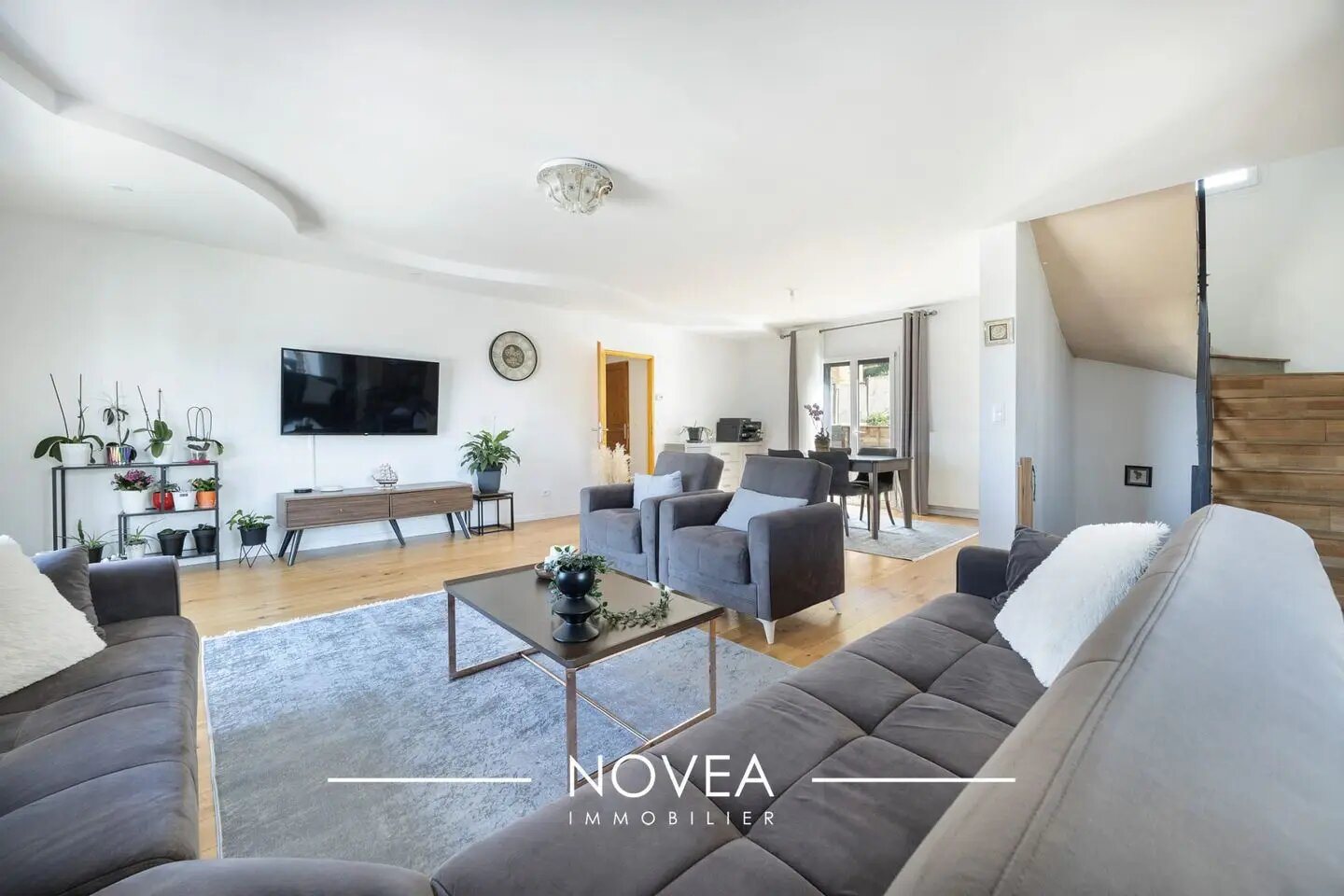 Maison à vendre, 177m², Reyrieux