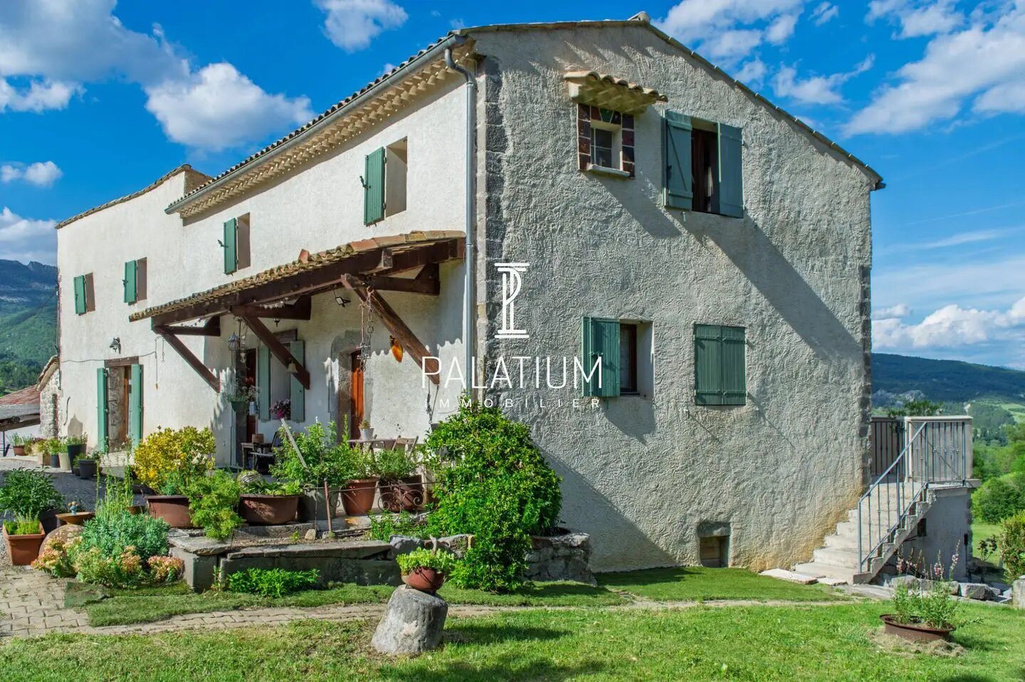 Maison à vendre, 210m², Noyers-sur-Jabron