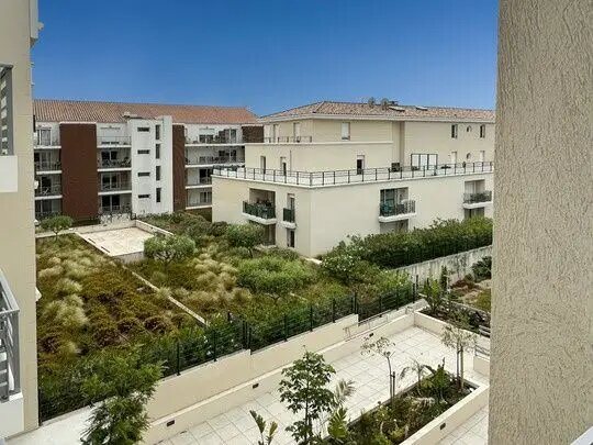 Appartement à louer, 65m², La Londe-les-Maures