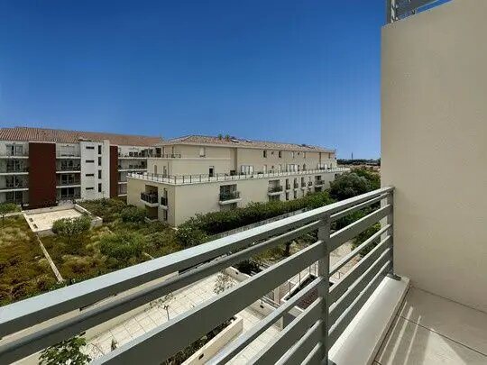 Appartement à louer, 65m², La Londe-les-Maures