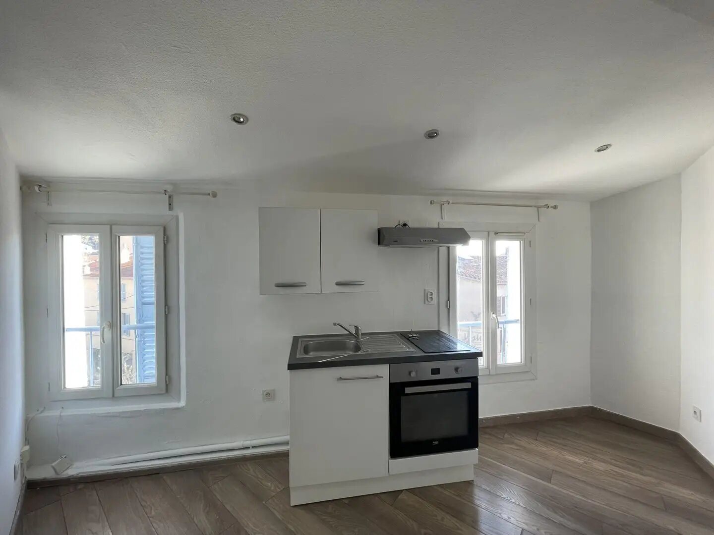 Appartement à louer, 19m², Hyères