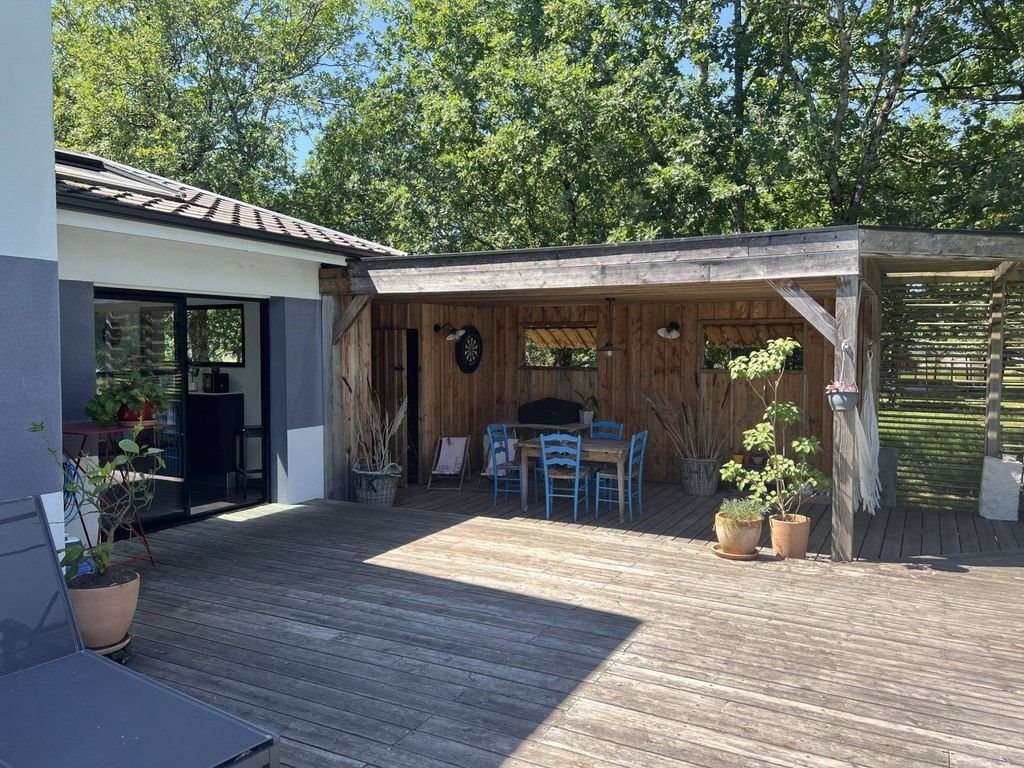 Maison à vendre, 228m², Blanquefort