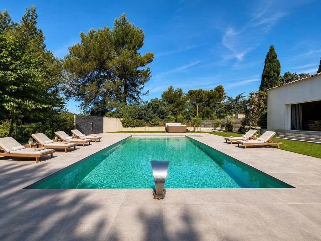 Maison à vendre, 240m², Aubagne