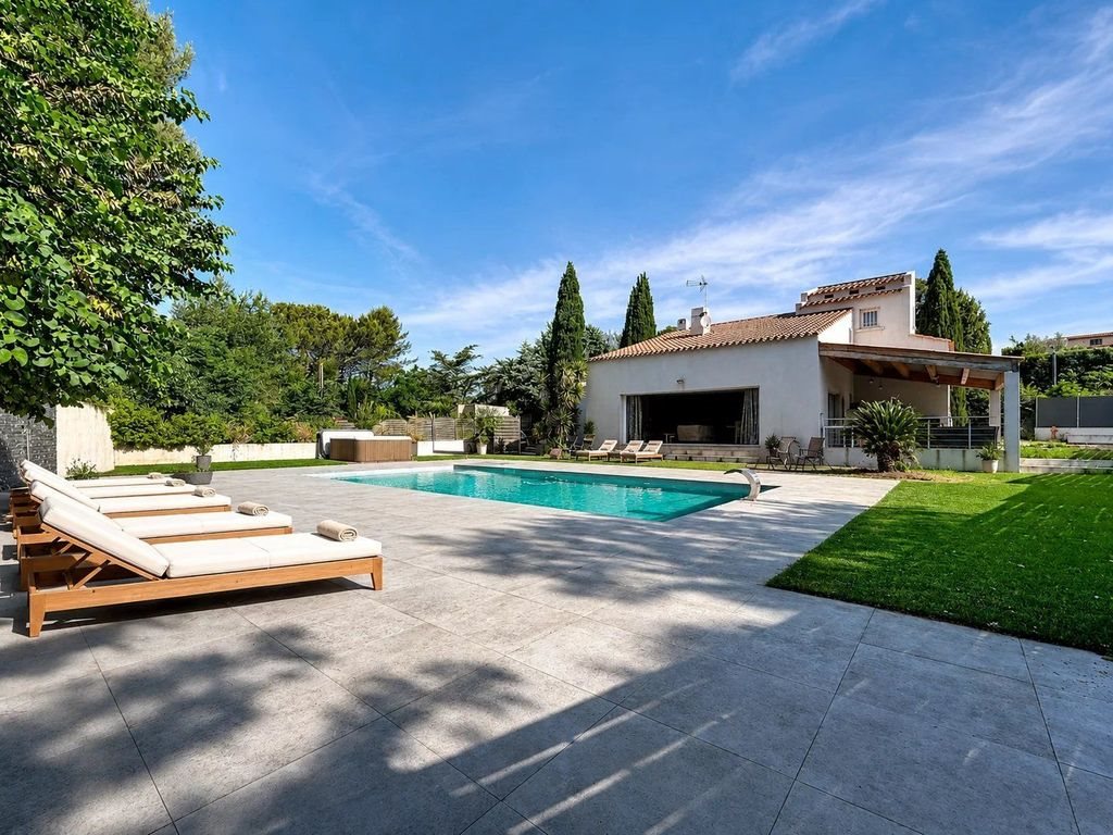 Maison à vendre, 240m², Aubagne
