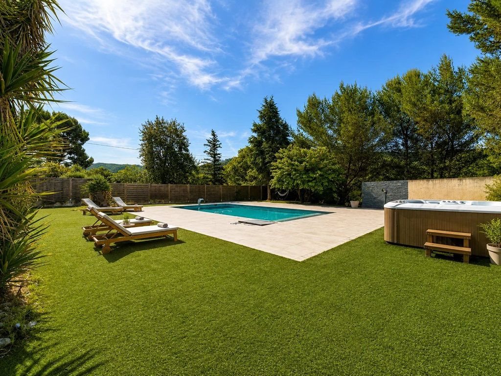 Maison à vendre, 240m², Aubagne