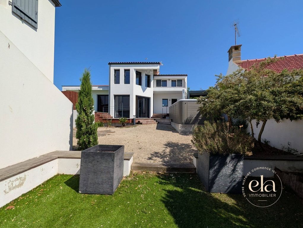 Maison à vendre, 179m², Saint-Gilles-Croix-de-Vie