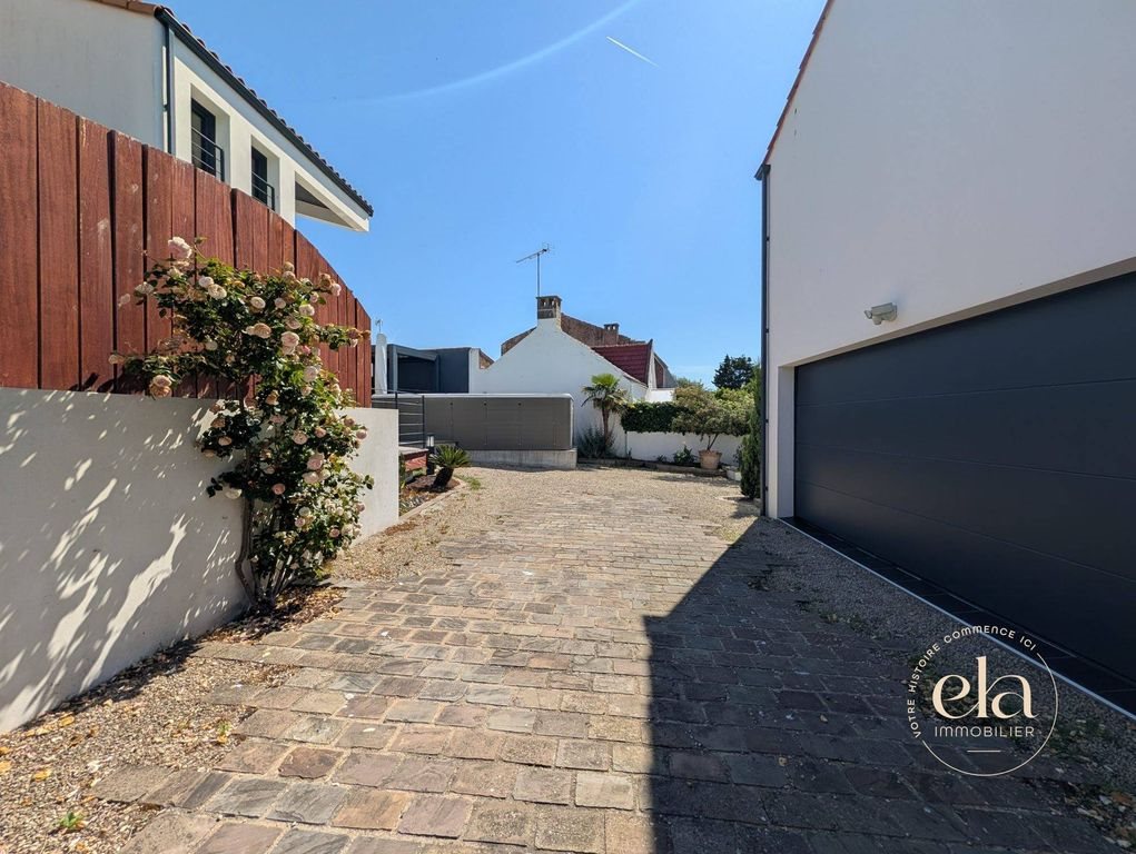 Maison à vendre, 179m², Saint-Gilles-Croix-de-Vie