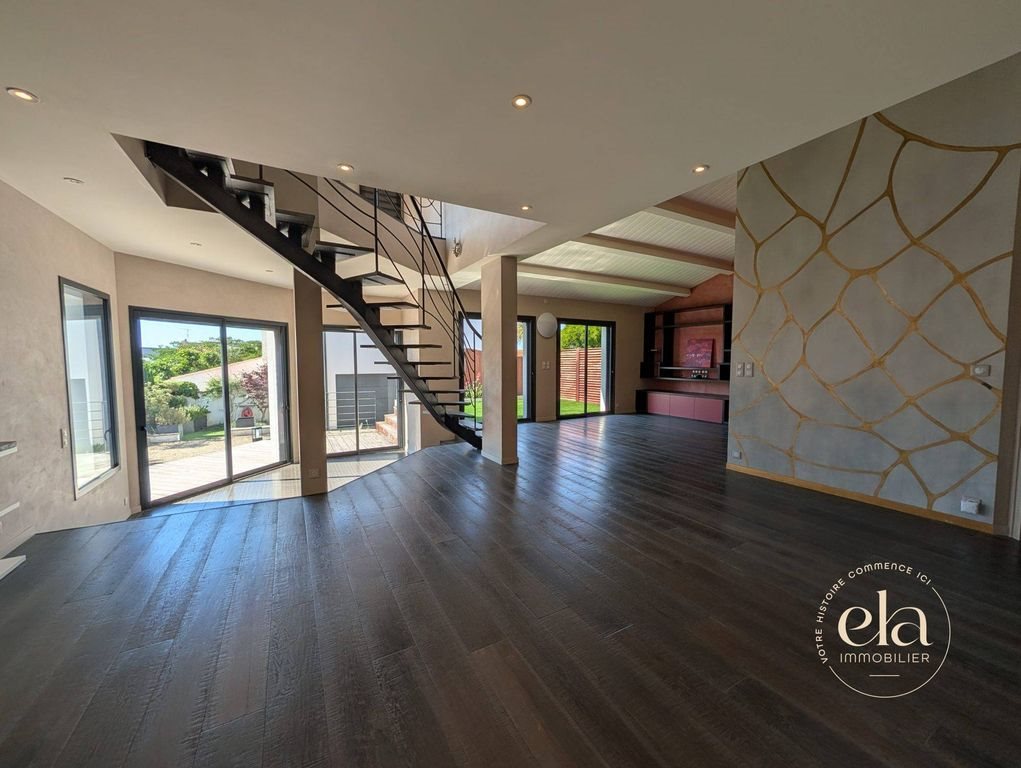 Maison à vendre, 179m², Saint-Gilles-Croix-de-Vie