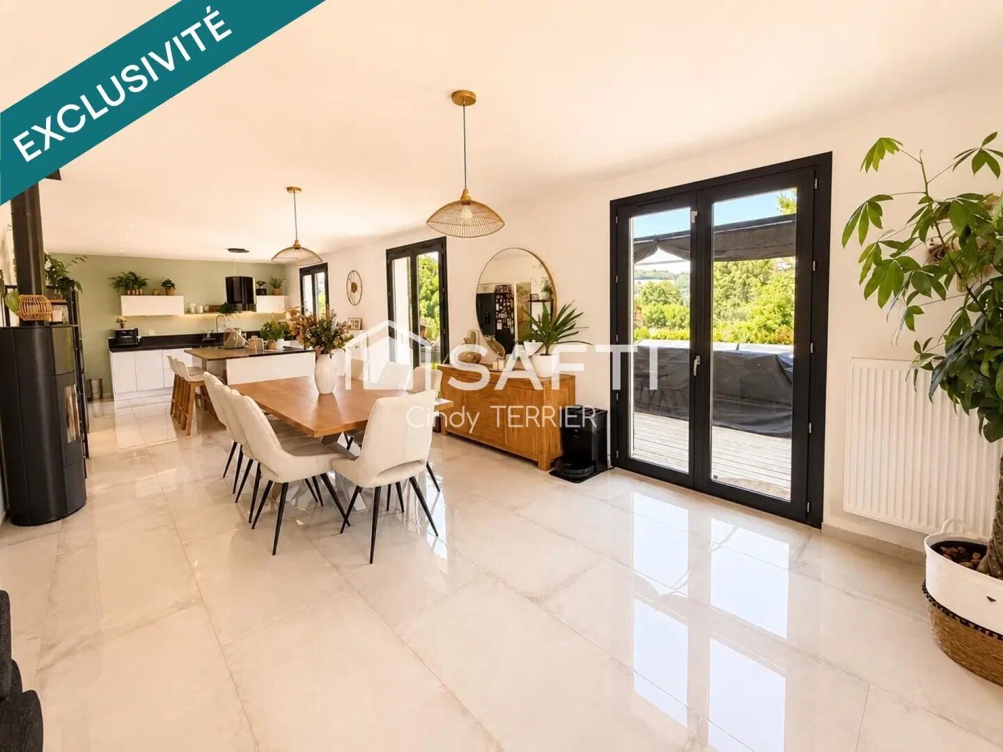 Maison à vendre, 190m², Montferrat