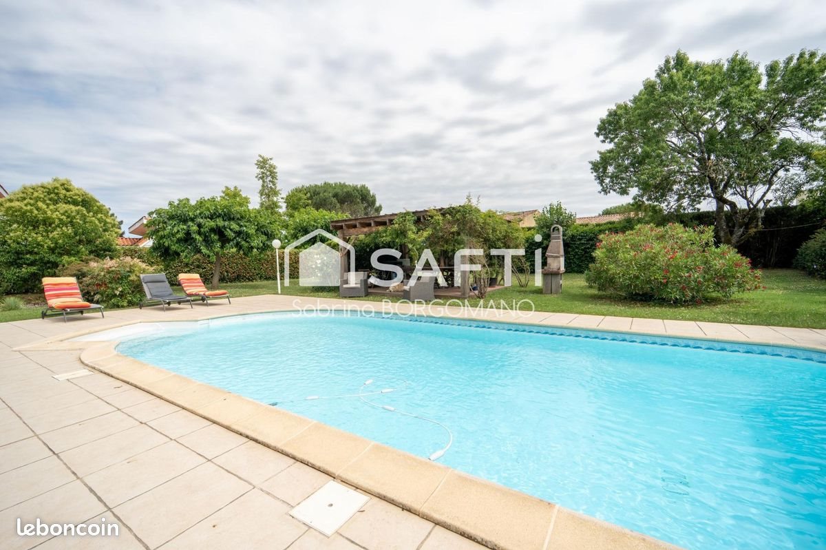 Maison à vendre, 138m², Florentin