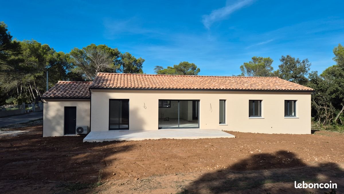 Maison à vendre, 120m², Vénéjan