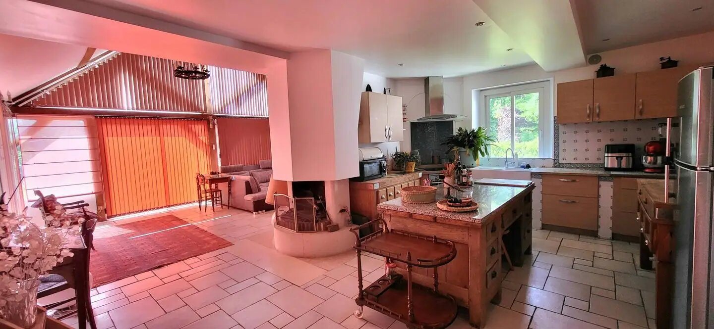 Maison à vendre, 252m², Belhomert-Guéhouville