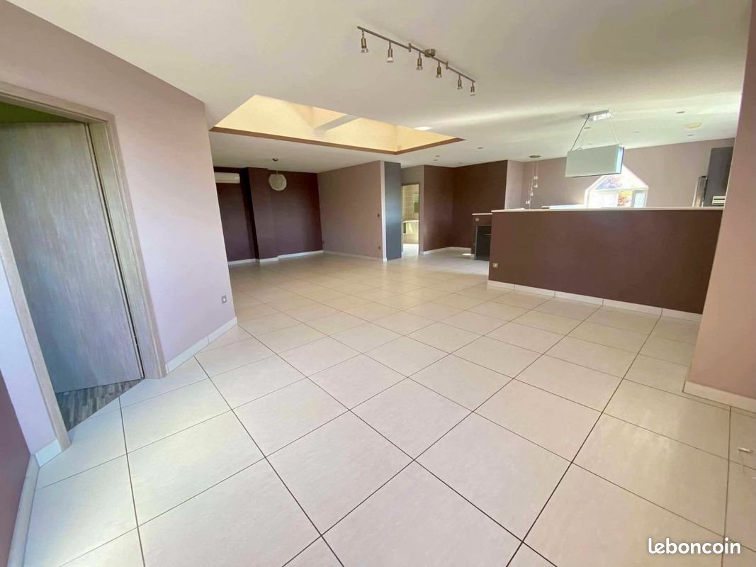 Appartement à louer, 108m², Mommenheim