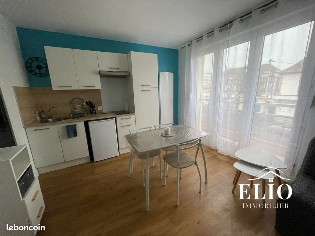 Appartement à louer, 19m², Troyes