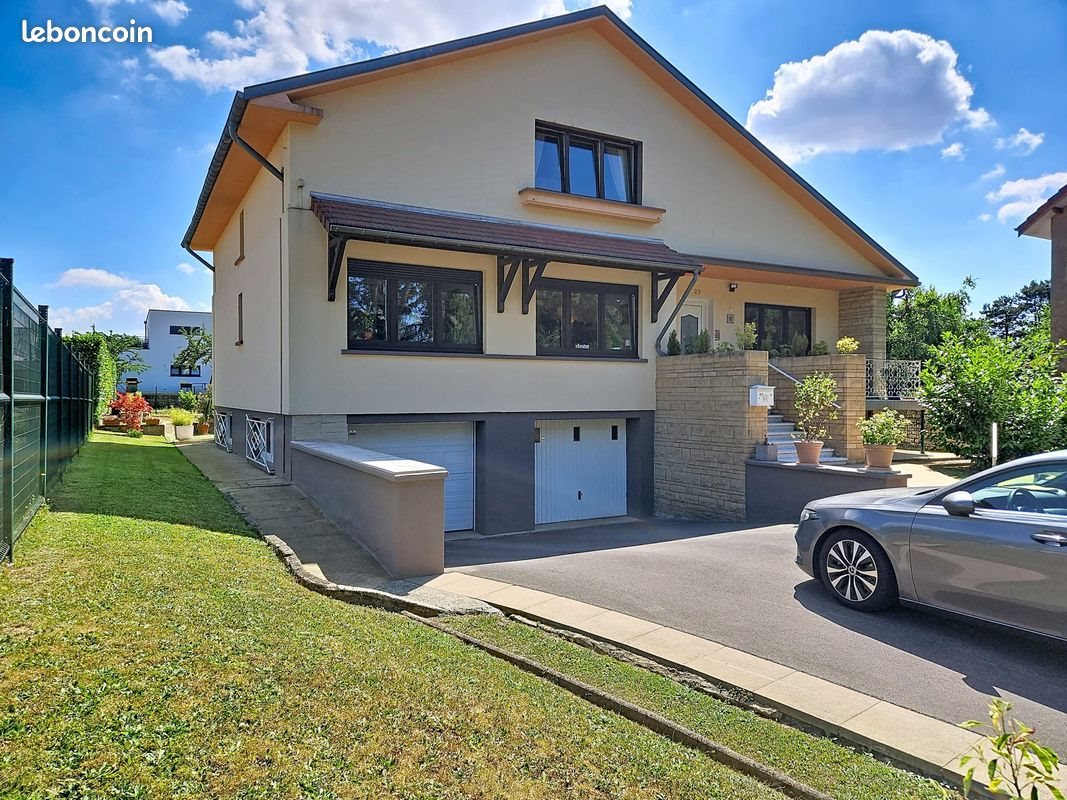 Maison à vendre, 240m², Tressange
