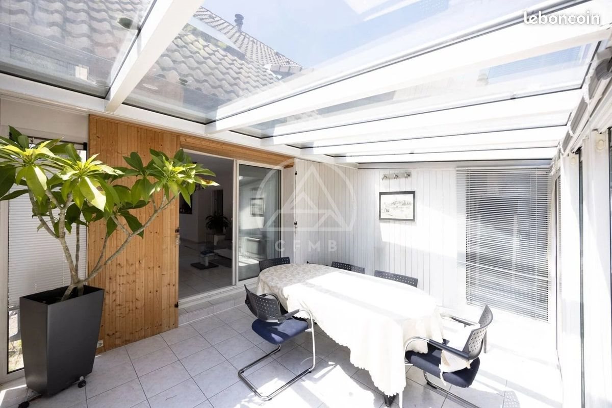 Maison à vendre, 148m², Cranves-Sales