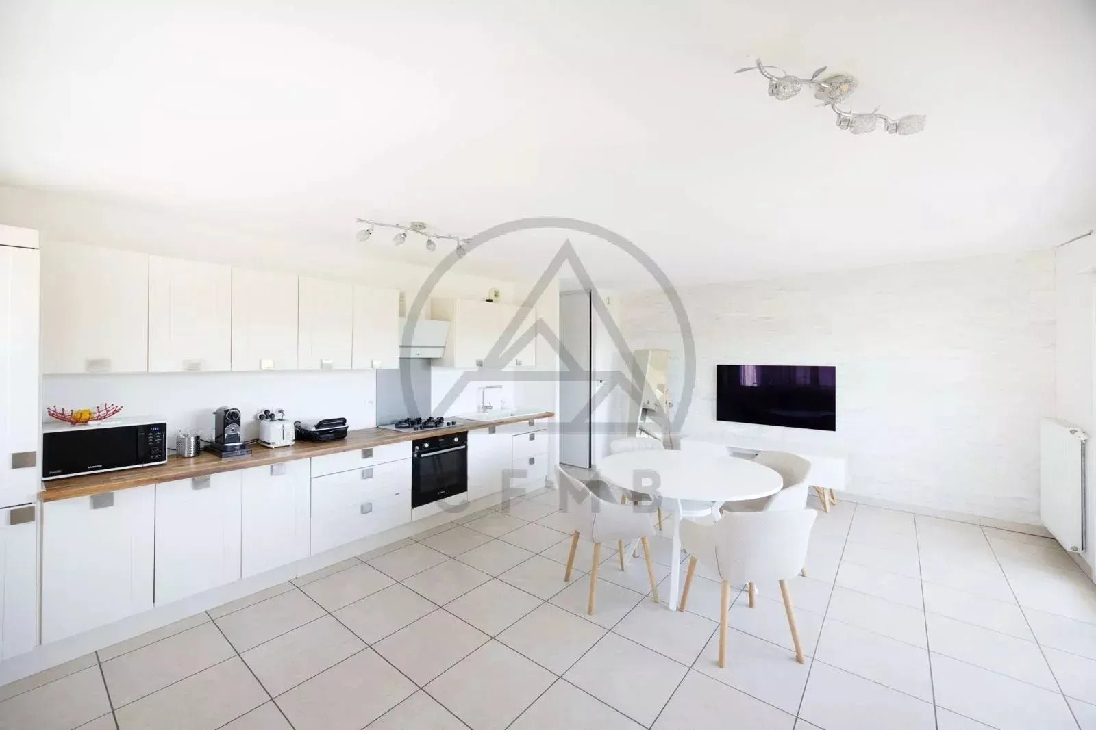 Appartement à vendre, 87m², Cranves-Sales