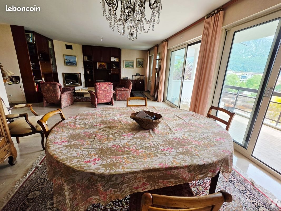 Appartement à vendre, 106m², Annecy