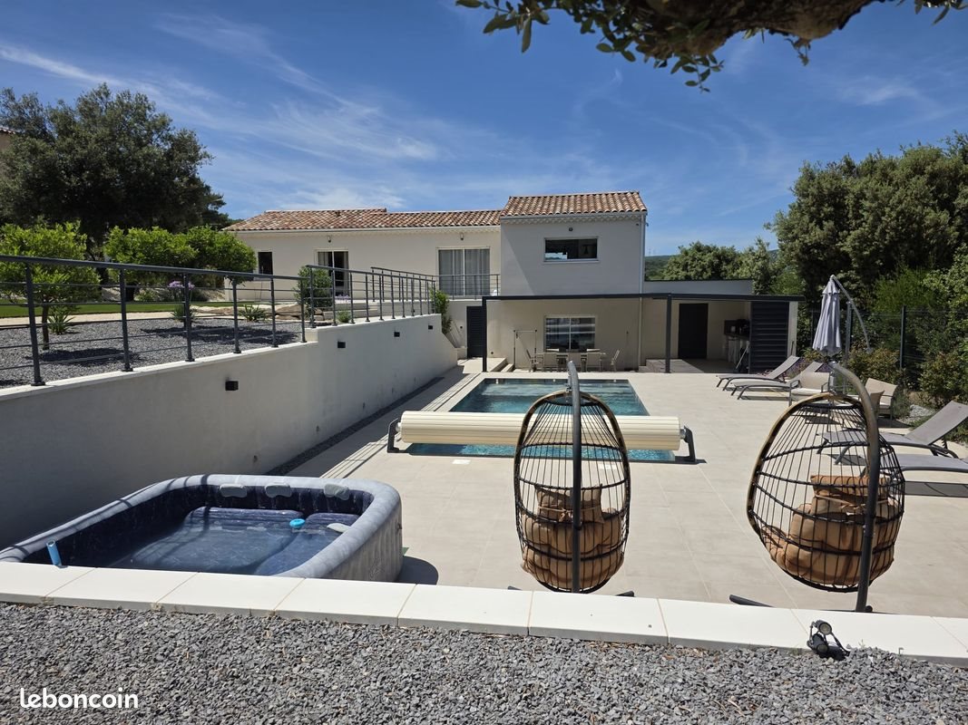 Maison à vendre, 149m², Saint-Montan