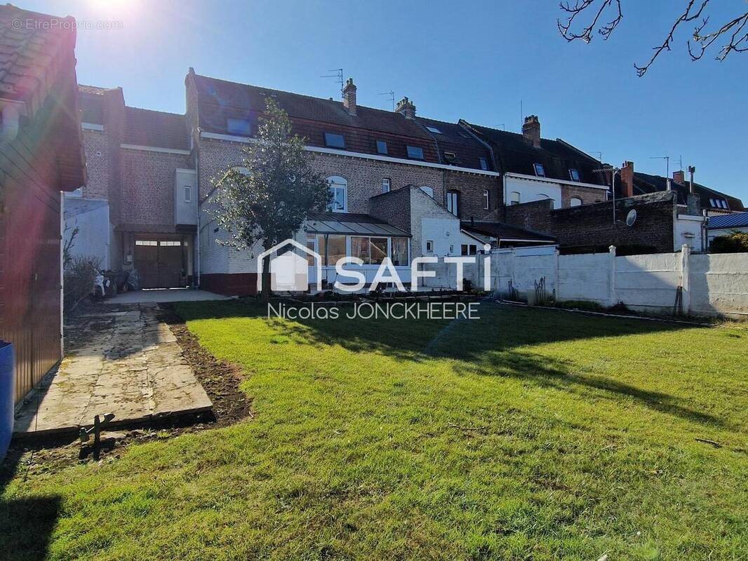 Appartement à vendre, 270m², Béthune