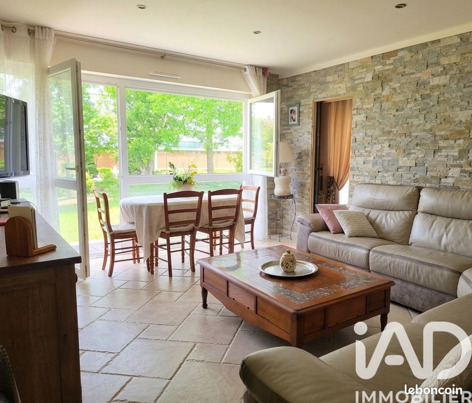 Appartement à vendre, 73m², Boussy-Saint-Antoine