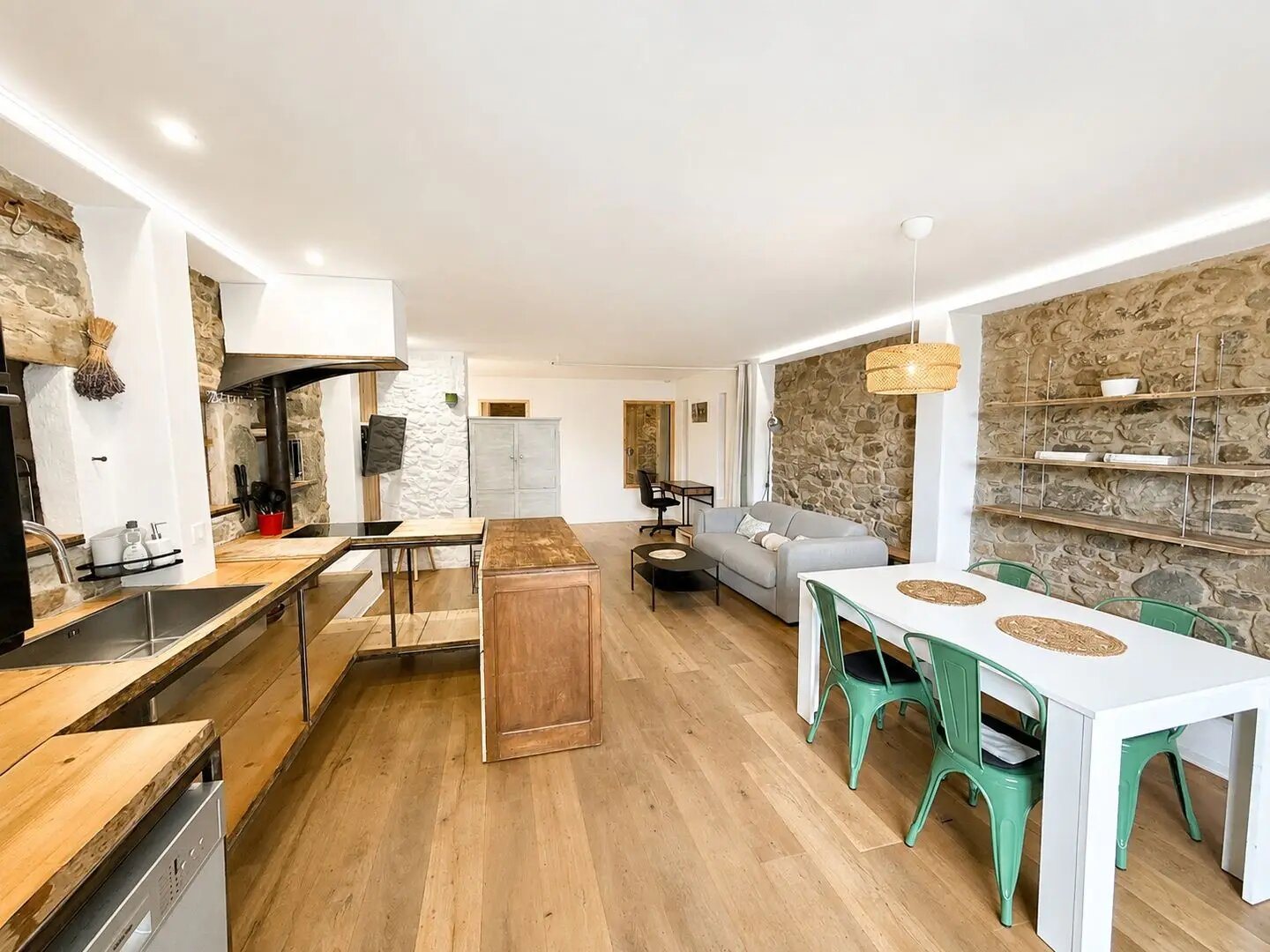 Appartement à louer, 62m², Loisin