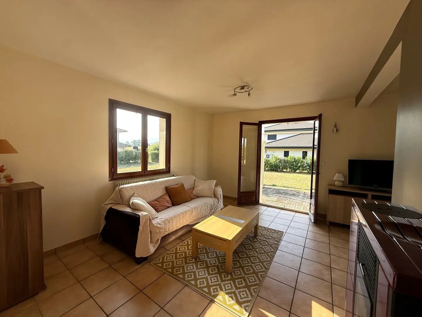 Maison à louer, 80m², Messery