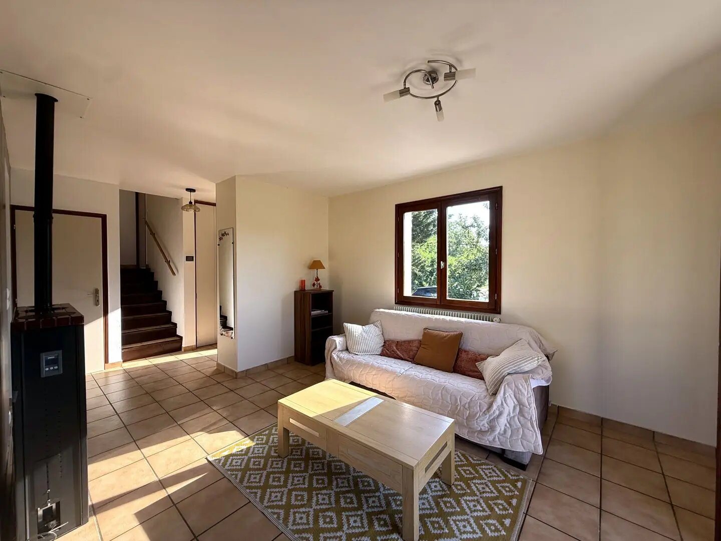 Maison à louer, 80m², Messery