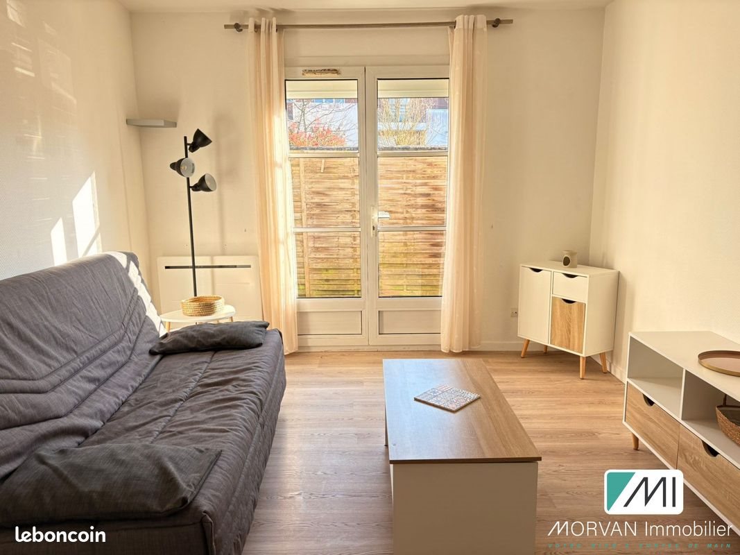 Appartement à louer, 26m², Saint-Rémy-l'Honoré