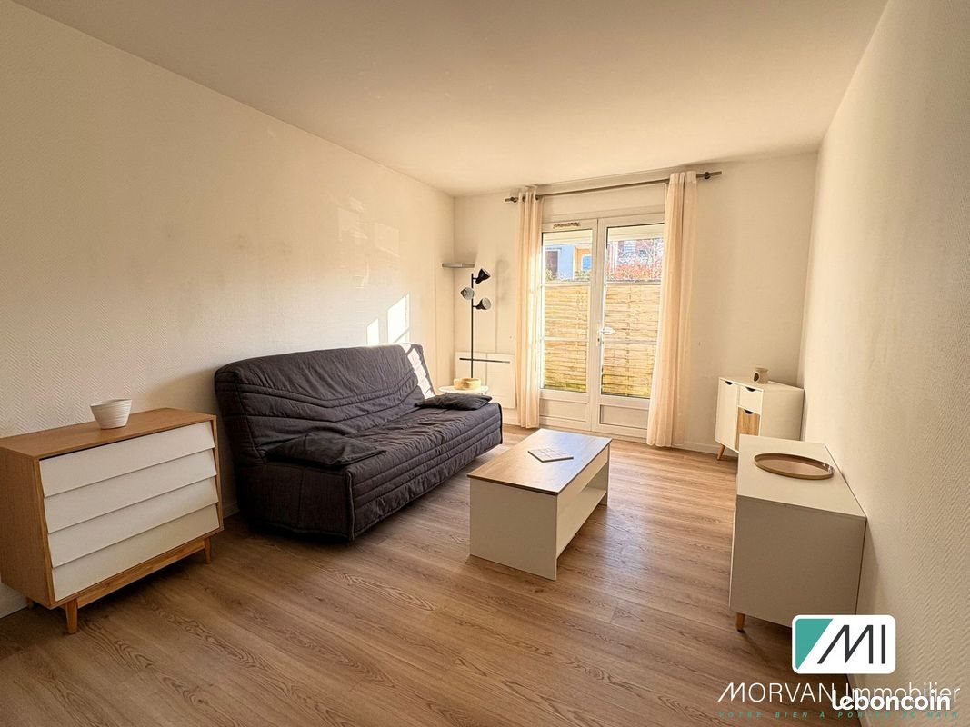 Appartement à louer, 26m², Saint-Rémy-l'Honoré