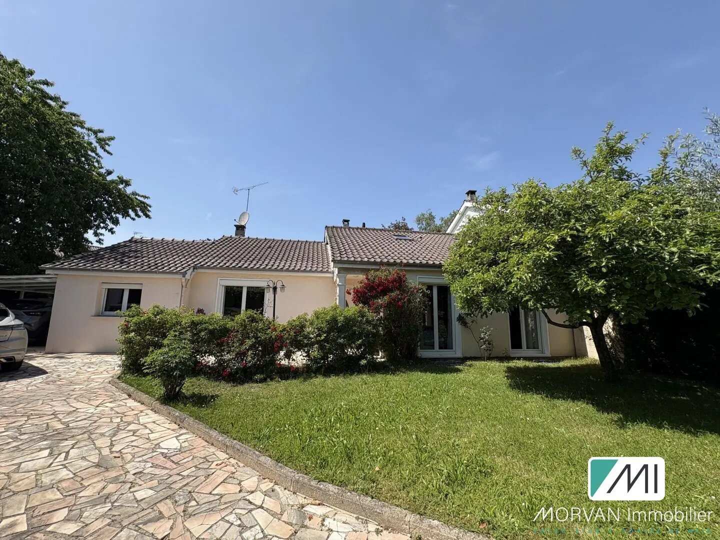 Maison à vendre, 147m², Le Mesnil-Saint-Denis