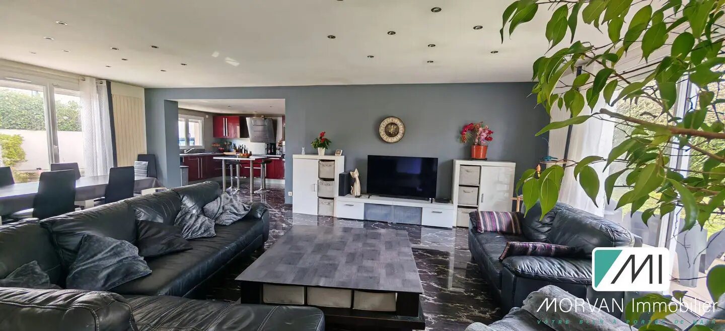 Maison à vendre, 147m², Le Mesnil-Saint-Denis