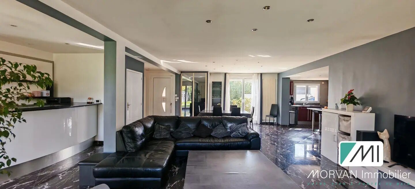 Maison à vendre, 147m², Le Mesnil-Saint-Denis
