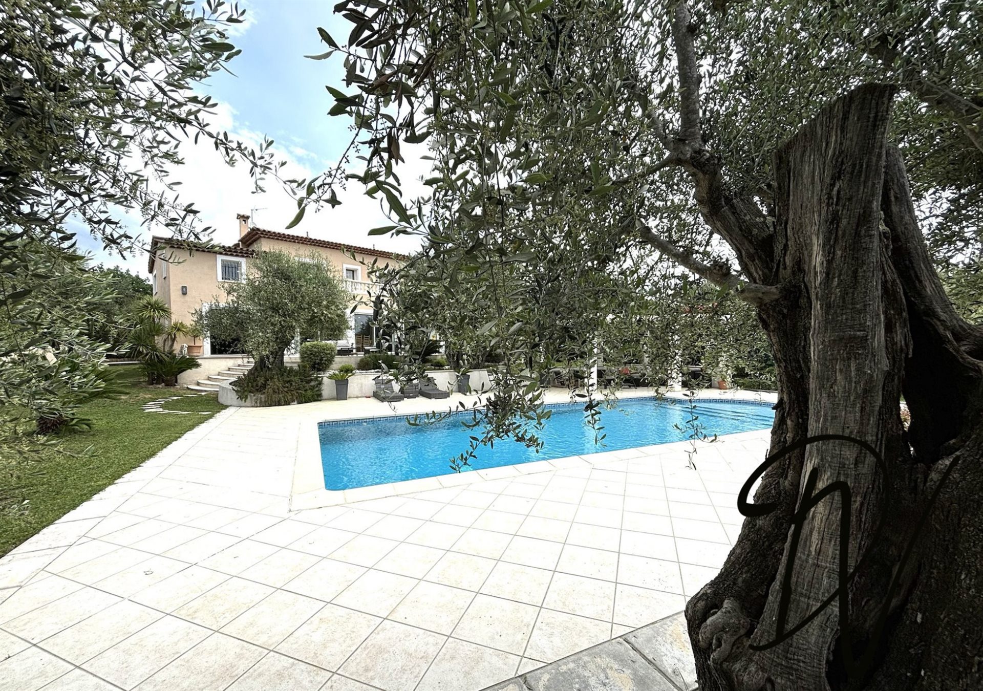 Maison à vendre, 211m², Grasse