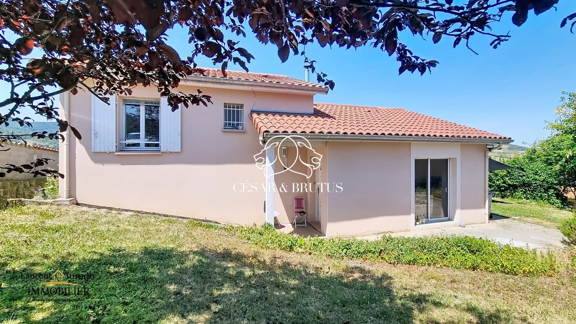 Maison à vendre, 131m², Vaux-en-Beaujolais