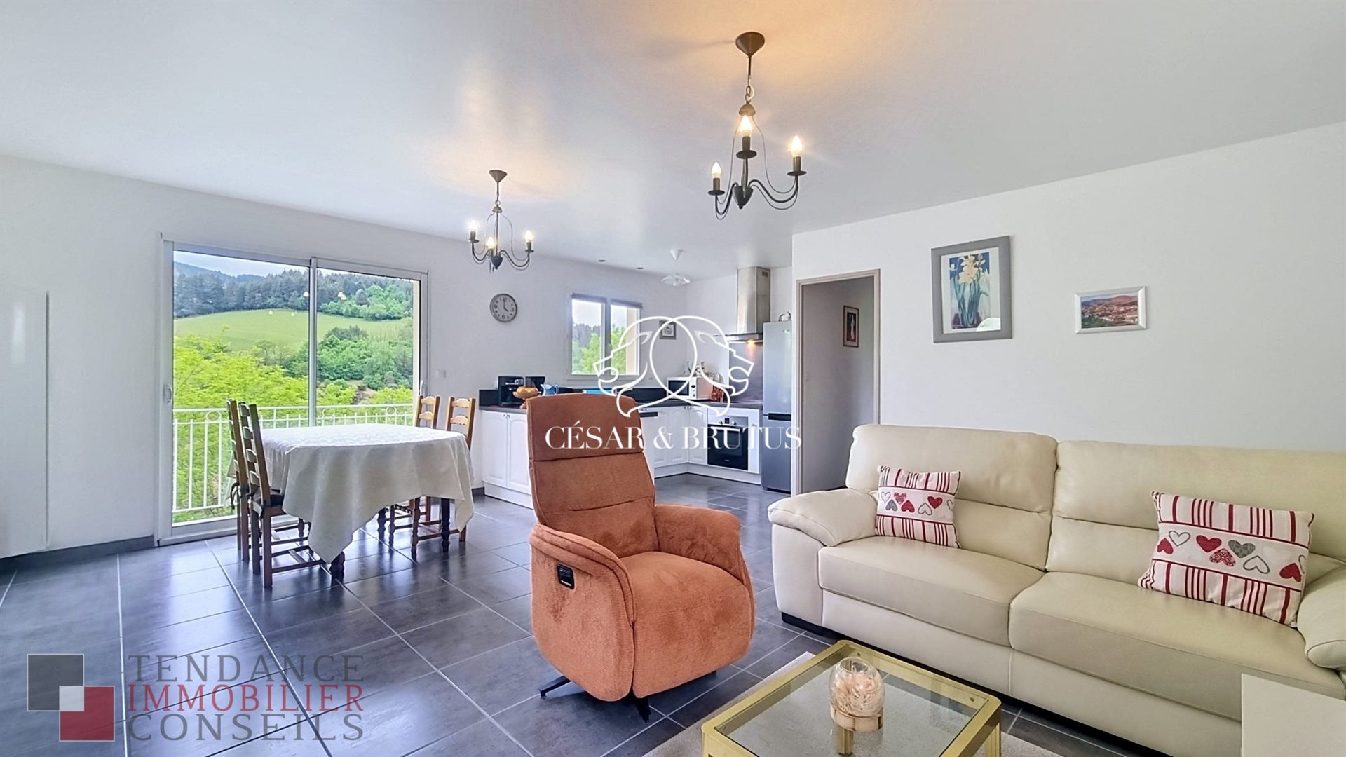 Maison à vendre, 82m², Lamure-sur-Azergues