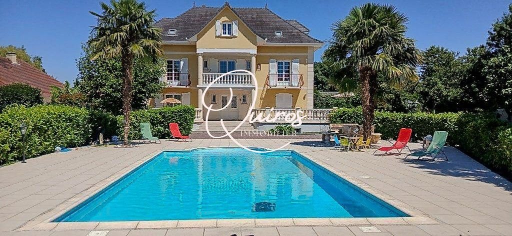 Maison à vendre, 280m², La Trinité-de-Thouberville