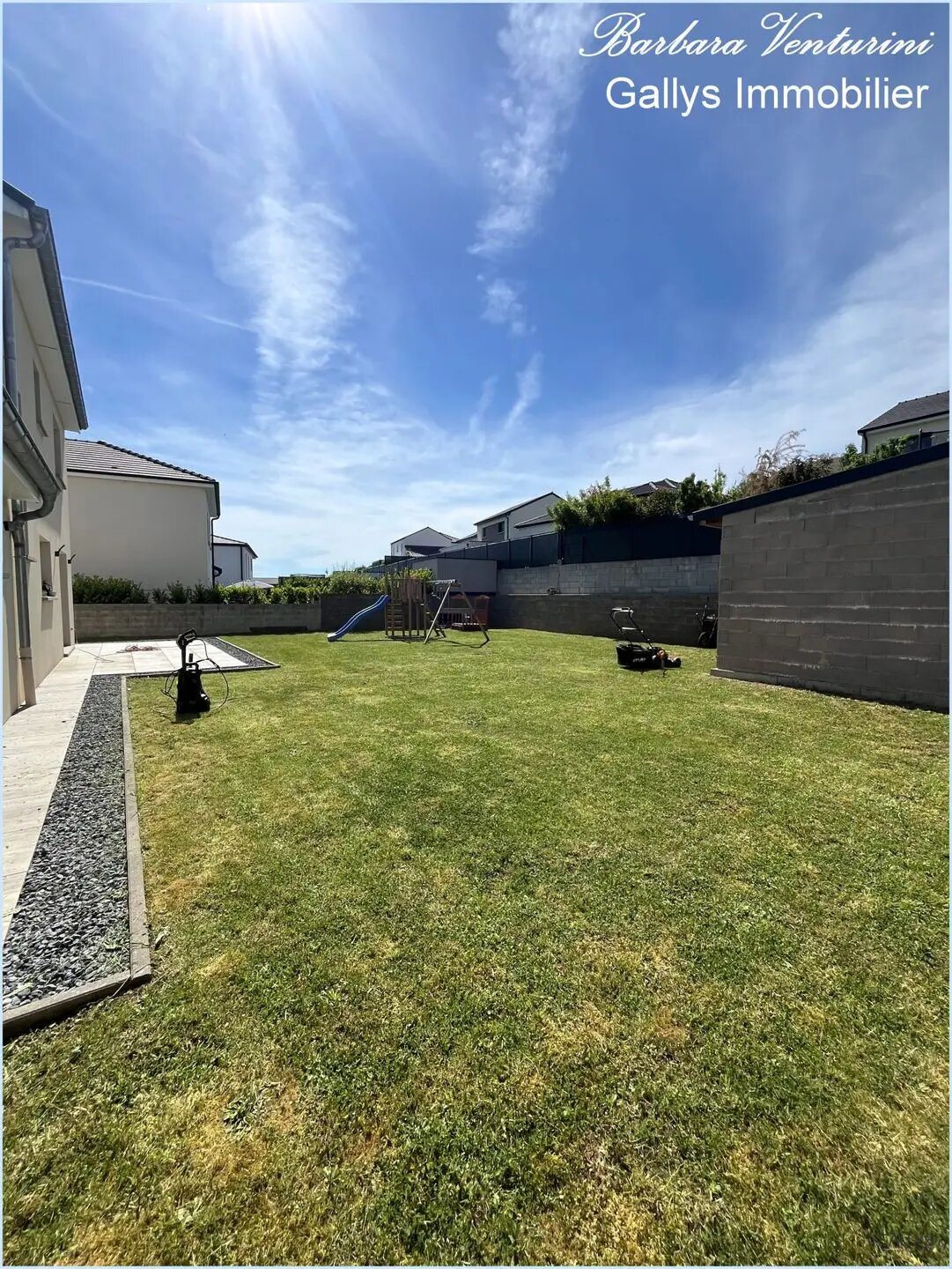 Maison à vendre, 111m², Tressange