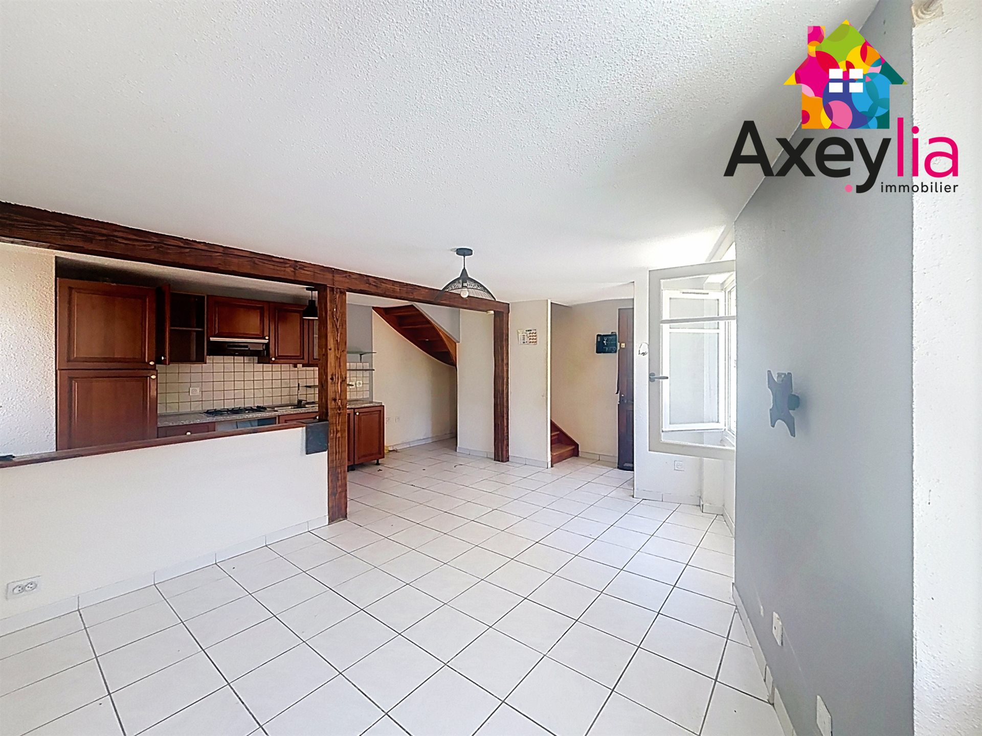 Maison à vendre, 70m², Ambierle