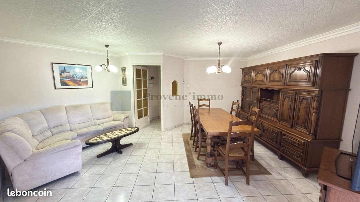 Appartement à vendre, 59m², Fréjus
