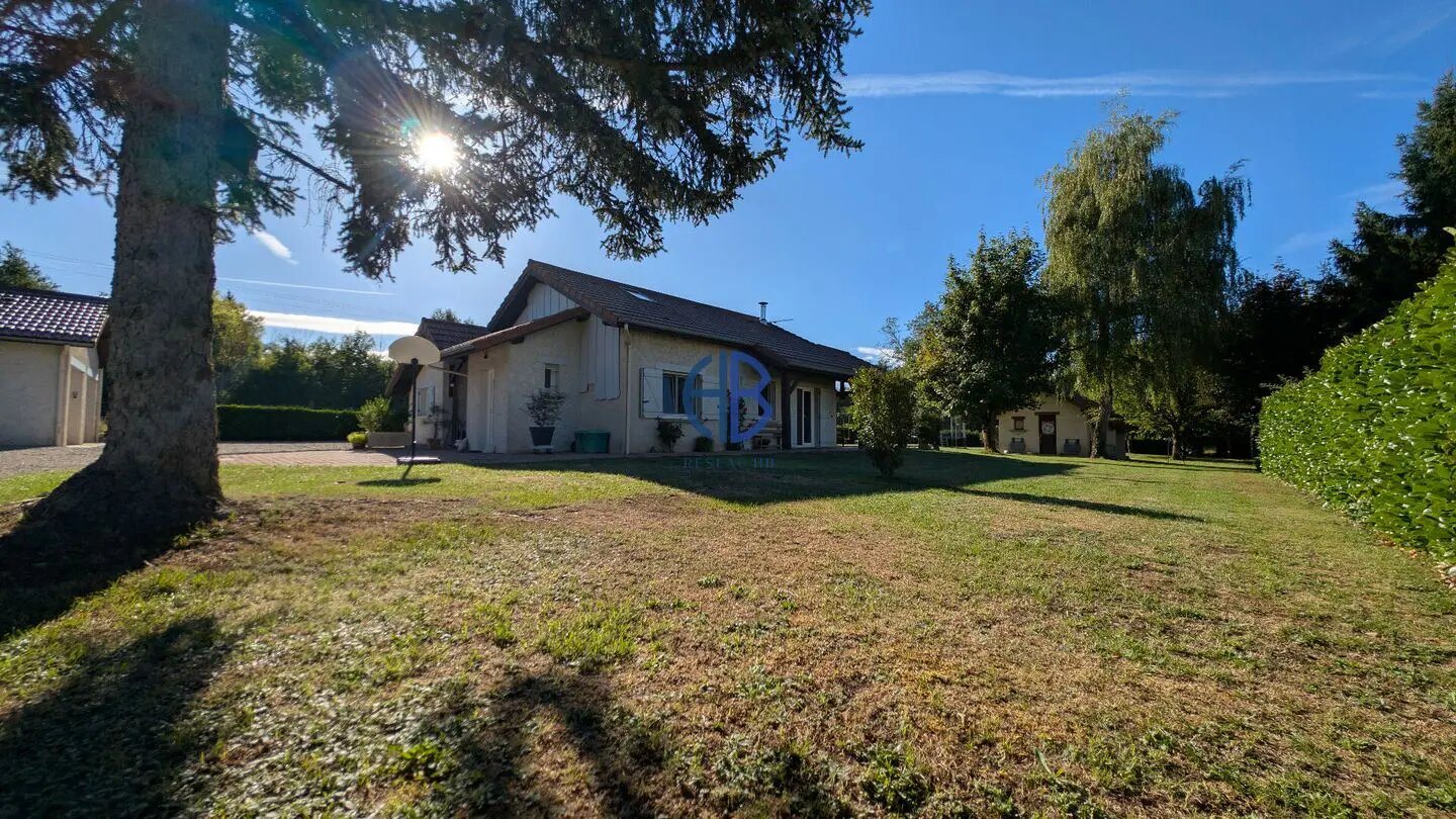 Maison à vendre, 105m², Brézins