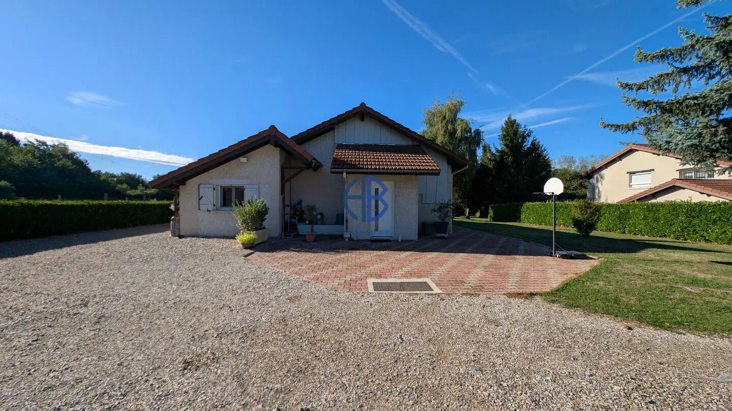 Maison à vendre, 105m², Brézins