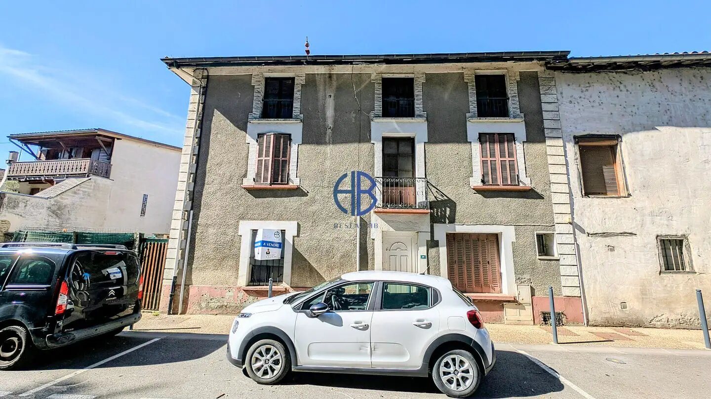 Maison à vendre, 110m², Saint-Etienne-de-Saint-Geoirs