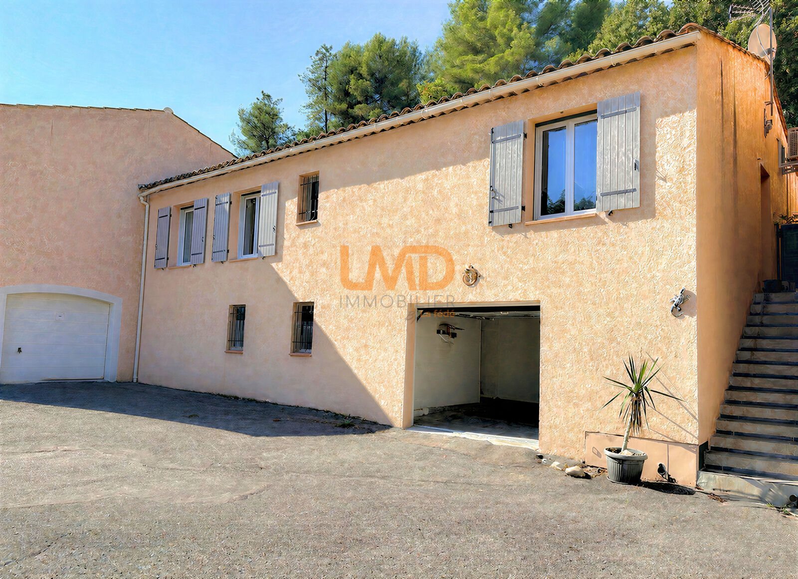 Maison à vendre, 206m², Figanières