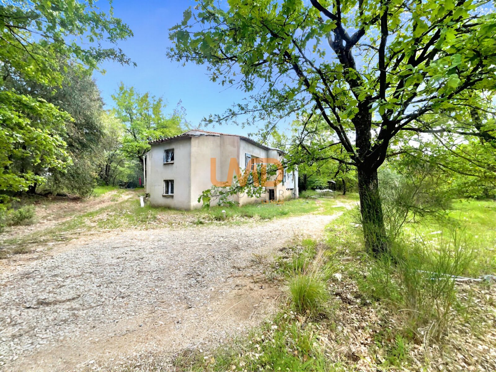Maison à vendre, 138m², Figanières