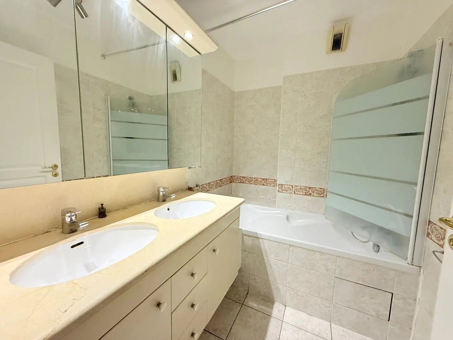 Appartement à vendre, 56m², Levallois-Perret