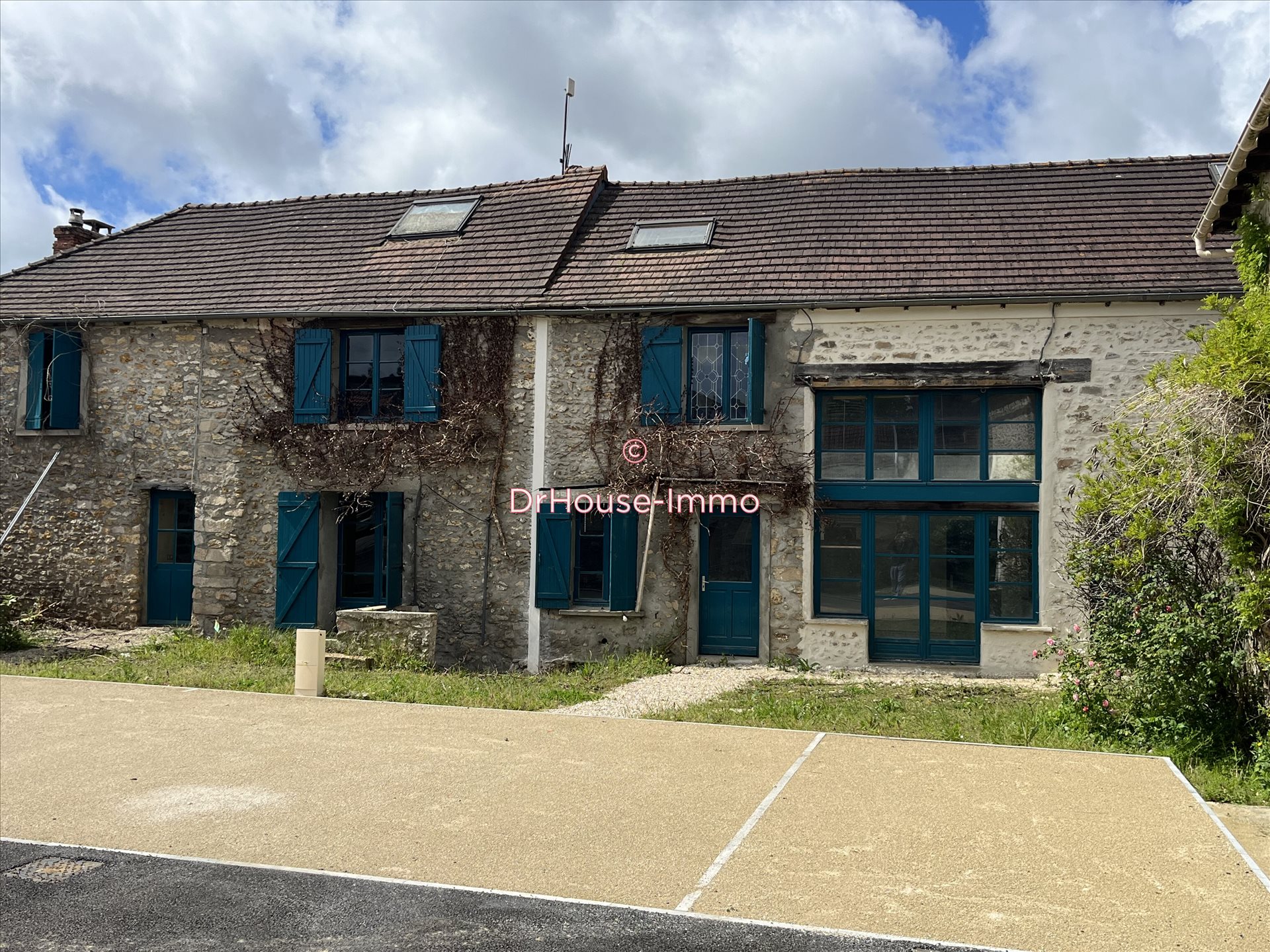 Maison à vendre, 145m², Fontenay-le-Vicomte