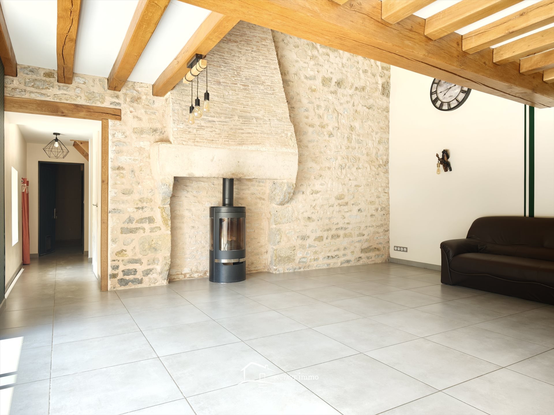 Maison à louer, 128m², Lezay