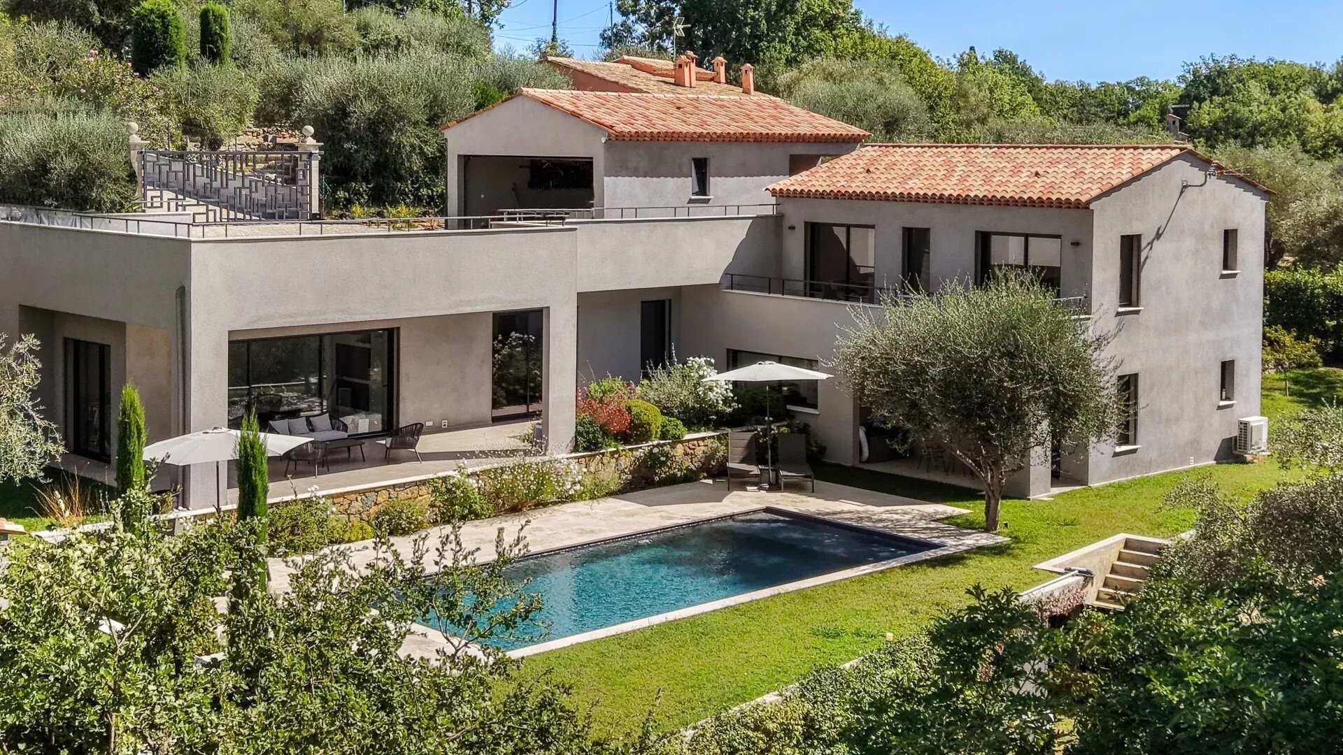 Maison à vendre, 195m², Le Rouret