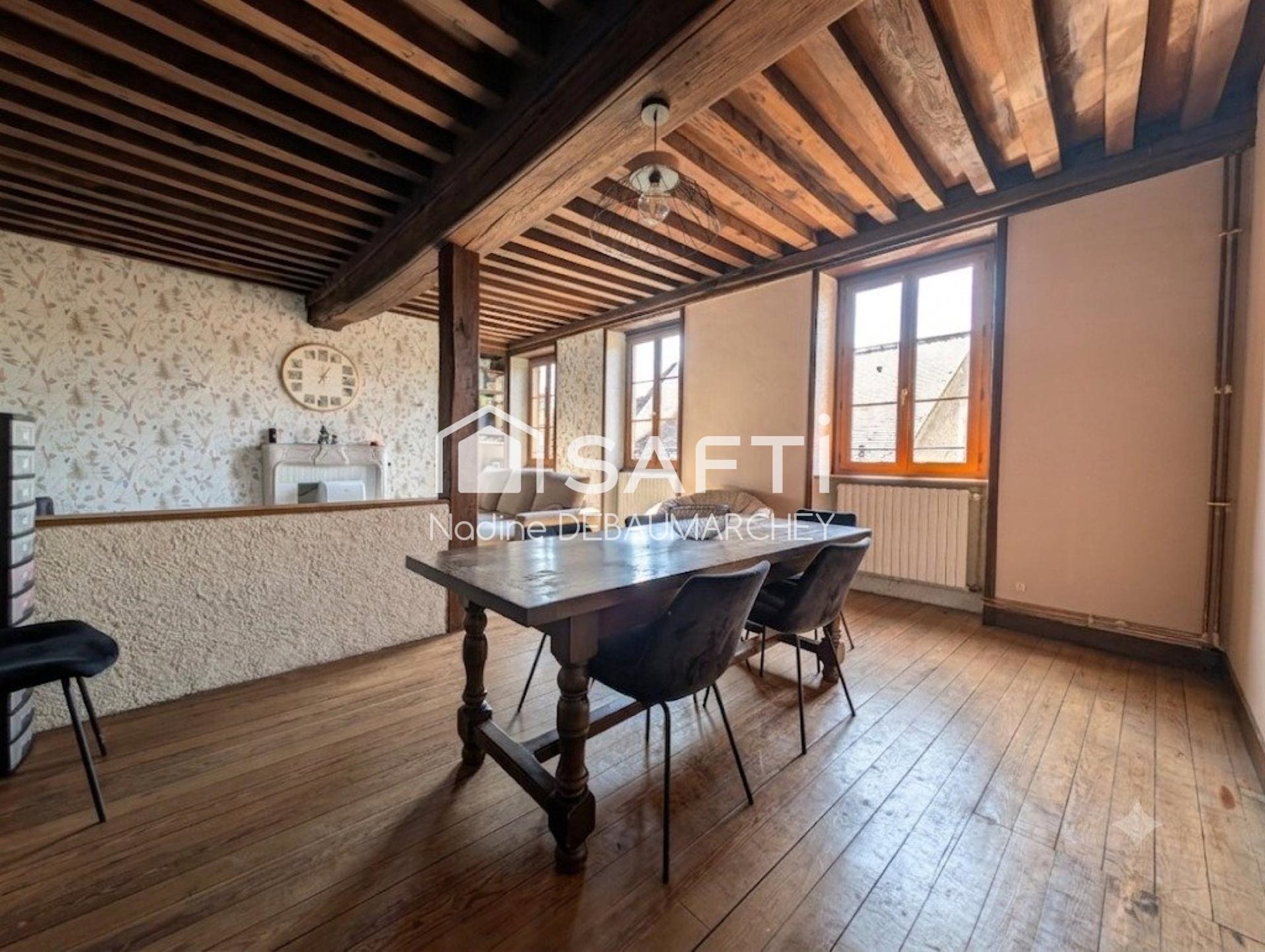 Maison à vendre, 153m², Charolles